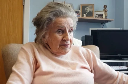 Blind veteran Maureen talking