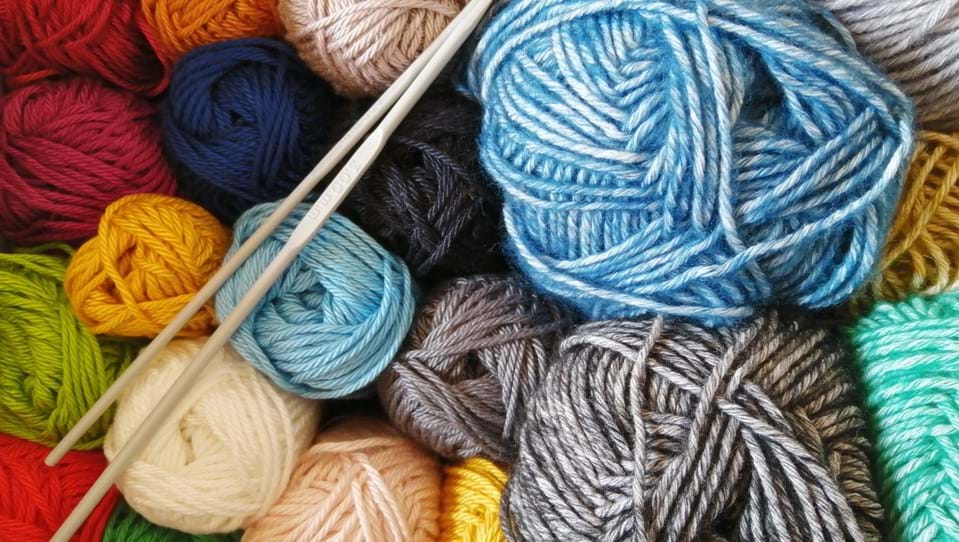 Multi-coloured yarn balls