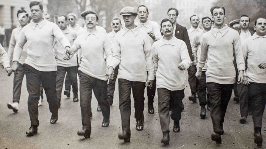 Photo of blind veterans training racewalk in Regent's Park in 1920s