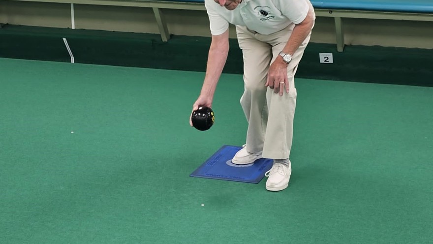 Blind veteran Les bowling at his local rink