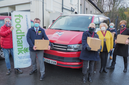 Photo of Blind Veterans UK supporting Llanfairfechan food bank during lockdown