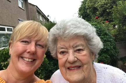 Selfie image of Chrissie and Lorna smiling